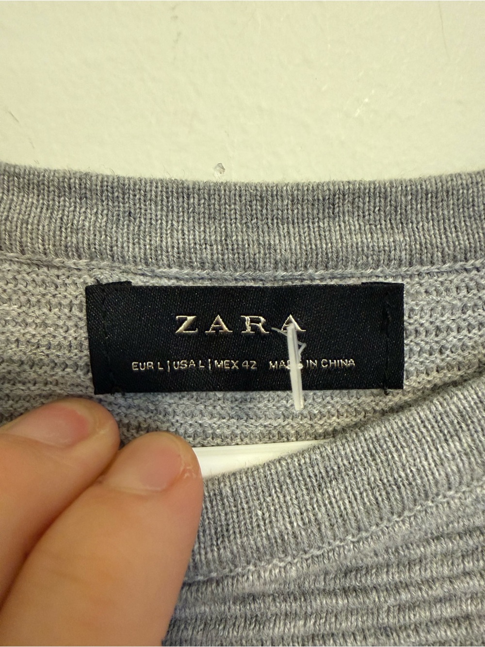 2/$30 Zara Gray Textured Rib Knit Crewneck Sweater Large Minimalist Casual - Picture 5 of 6